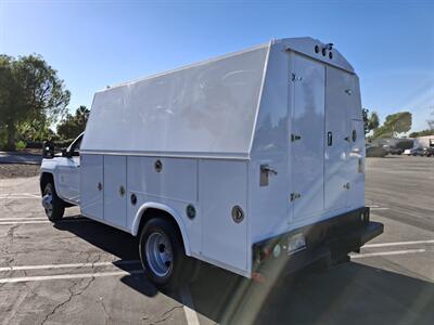 2017 Chevrolet Silverado 3500HD CC PLUMBING TRK,6.6L DURAMAX. - Photo 2 - Santa Ana, CA 92703