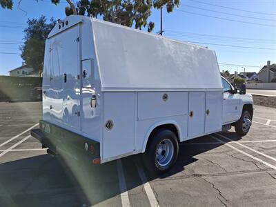2017 Chevrolet Silverado 3500HD CC PLUMBING TRK,6.6L DURAMAX. - Photo 4 - Santa Ana, CA 92703