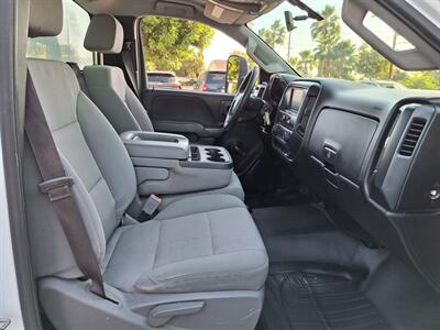 2017 Chevrolet Silverado 3500HD CC PLUMBING TRK,6.6L DURAMAX. - Photo 16 - Santa Ana, CA 92703