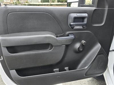 2015 Chevrolet 3500 Work Utility service,6.0L Gas,ONLY 55K MILES. Air comp/Electric Gen. - Photo 21 - Santa Ana, CA 92703