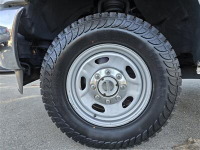 2015 Ford F250 XL Utility 6.2L gas,4x4 with only 99K miles!   - Photo 14 - Santa Ana, CA 92703
