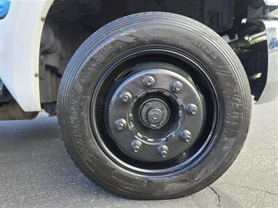 2021 Chevrolet Comm Silverado 5500 HD Utility SVC 6.6L Duramax,12ft Scelzi Bed! - Photo 16 - Santa Ana, CA 92703