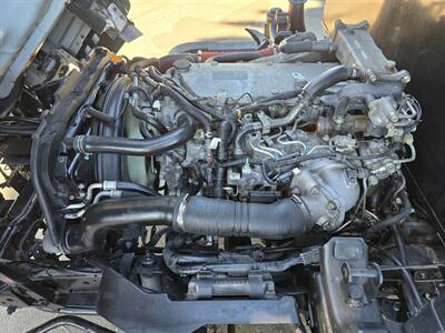 2019 Isuzu NRR DUMP 5.2L DIESEL,SERVICED AND READY! - Photo 16 - Santa Ana, CA 92703