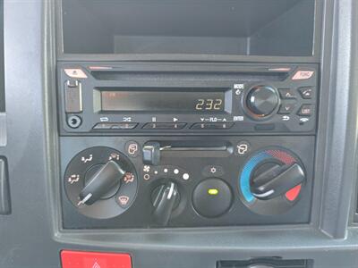 2019 Isuzu NRR DUMP 5.2L DIESEL,SERVICED AND READY! - Photo 14 - Santa Ana, CA 92703