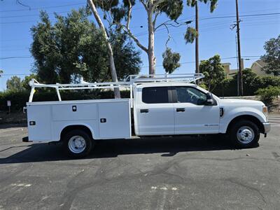 2022 Ford F-350 Super Duty XL Utility 6.7L Diesel,9ft bed,ladder rack! - Photo 4 - Santa Ana, CA 92703