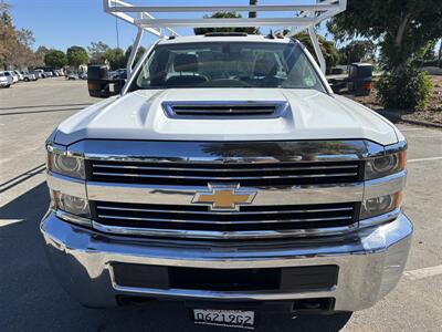 2017 Chevrolet Silverado 3500HD CC Work Truck   - Photo 9 - Santa Ana, CA 92703