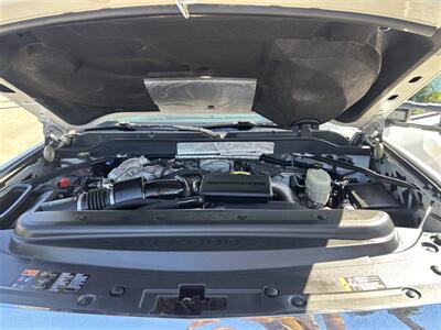 2017 Chevrolet Silverado 3500HD CC Work Truck   - Photo 16 - Santa Ana, CA 92703