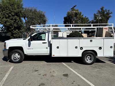 2017 Chevrolet Silverado 3500HD CC Work Truck   - Photo 4 - Santa Ana, CA 92703