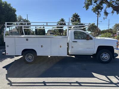 2017 Chevrolet Silverado 3500HD CC Work Truck   - Photo 3 - Santa Ana, CA 92703