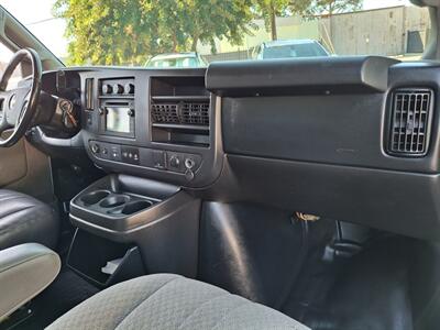 2016 Chevrolet Express 3500 PLUMBING VAN,6.0L FLEX FUEL,  ONLY 98K MILES! - Photo 26 - Santa Ana, CA 92703