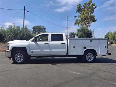 2017 Chevrolet Comm 3500 UTILITY  DIESEL TANK/PUMP! - Photo 15 - Santa Ana, CA 92703