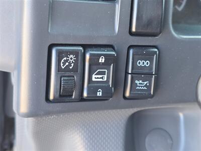 2018 ISUZU NRR HD DUMP 5.2L DIESEL,14FT METAL BED. - Photo 22 - Santa Ana, CA 92703