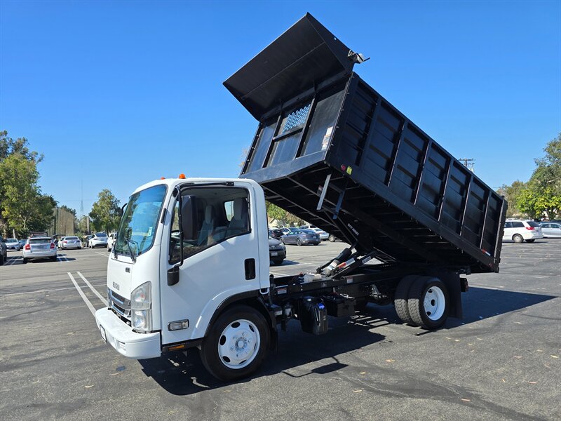 2018 ISUZU NRR HD DUMP 5.2L DIESEL,14FT METAL BED.   - Photo 1 - Santa Ana, CA 92703