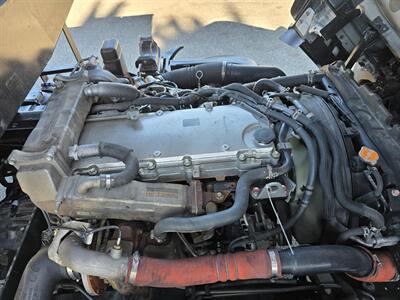 2018 ISUZU NRR HD DUMP 5.2L DIESEL,14FT METAL BED. - Photo 12 - Santa Ana, CA 92703