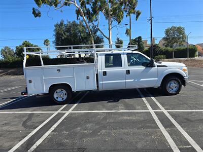 2015 Ford F250 XL UTILITY 6.2L GAS,ONLY 4 NEW TIRES! - Photo 4 - Santa Ana, CA 92703