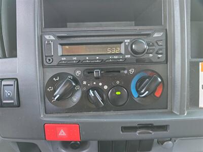 2021 ISUZU NPR XD 5.2L DIESEL, 16FT BOX,2500LB LIFT GATE! - Photo 9 - Santa Ana, CA 92703