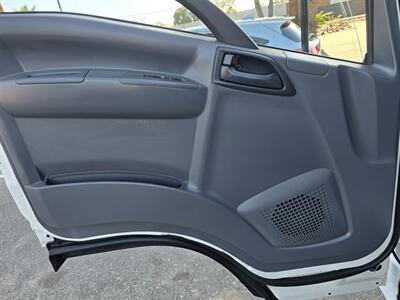 2021 ISUZU NPR XD 5.2L DIESEL, 16FT BOX,2500LB LIFT GATE! - Photo 18 - Santa Ana, CA 92703