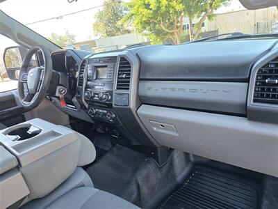 2018 Ford F550 XL UTILITY SERVICE 6.7L DIESEL,  ONLY 83K MILES! - Photo 23 - Santa Ana, CA 92703