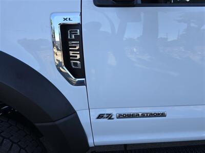 2018 Ford F550 XL UTILITY SERVICE 6.7L DIESEL,  ONLY 83K MILES! - Photo 18 - Santa Ana, CA 92703