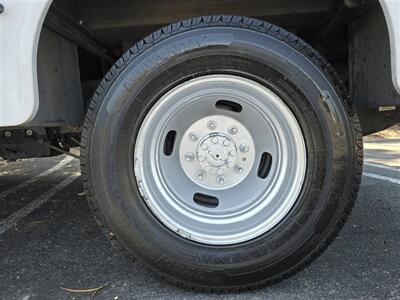2022 Ford F-350 Super Duty XL  UTILITY,6.7L DIESEL! - Photo 15 - Santa Ana, CA 92703