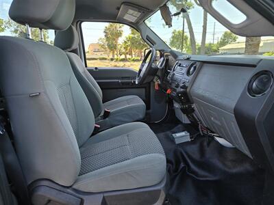 2012 Ford F550 Super Duty XL 6.8L gas,35ft bucket reach,  newer tires,(Ready),. - Photo 31 - Santa Ana, CA 92703