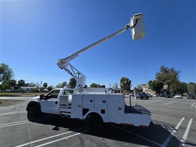 2012 Ford F550 Super Duty XL 6.8L gas,35ft bucket reach,  newer tires,(Ready),. - Photo 22 - Santa Ana, CA 92703