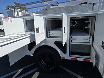 2012 Ford F550 Super Duty XL 6.8L gas,35ft bucket reach,  newer tires,(Ready),. - Photo 7 - Santa Ana, CA 92703