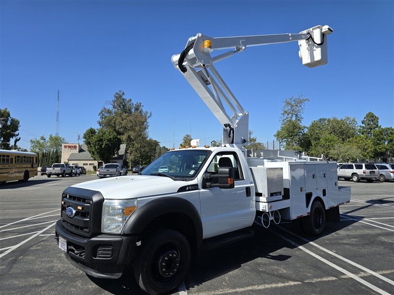 2012 Ford F550 Super Duty XL 6.8L gas,35ft bucket reach,  newer tires,(Ready),. - Photo 1 - Santa Ana, CA 92703
