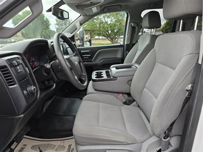 2019 Chevrolet 2500 Work Service Utility,6.0L Gas, 4 new tires,  One owner,ladder rack! - Photo 9 - Santa Ana, CA 92703