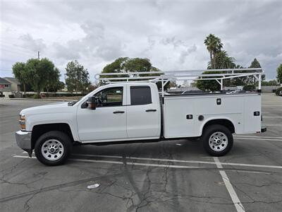 2019 Chevrolet 2500 Work Service Utility,6.0L Gas, 4 new tires,  One owner,ladder rack! - Photo 7 - Santa Ana, CA 92703