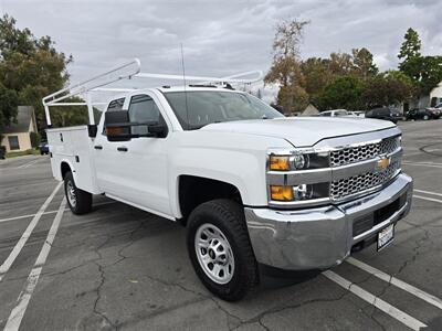 2019 Chevrolet 2500 Work Service Utility,6.0L Gas, 4 new tires,  One owner,ladder rack! - Photo 3 - Santa Ana, CA 92703