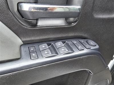 2019 Chevrolet 2500 Work Service Utility,6.0L Gas, 4 new tires,  One owner,ladder rack! - Photo 18 - Santa Ana, CA 92703