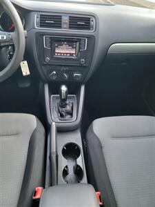 2017 Volkswagen Jetta 1.4T S   - Photo 19 - Santa Ana, CA 92703