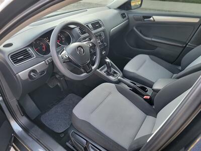 2017 Volkswagen Jetta 1.4T S   - Photo 21 - Santa Ana, CA 92703
