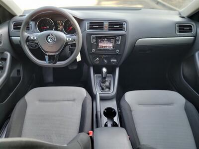 2017 Volkswagen Jetta 1.4T S   - Photo 14 - Santa Ana, CA 92703