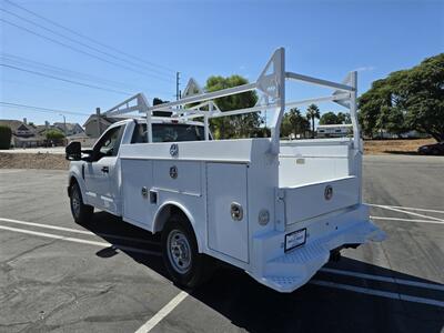 2020 Ford F250 XL UTILITY 6.2L, 4 NEW TIRES,LADDER RACK!   - Photo 6 - Santa Ana, CA 92703