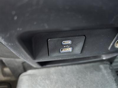 2020 Ford F250 XL UTILITY 6.2L, 4 NEW TIRES,LADDER RACK!   - Photo 22 - Santa Ana, CA 92703
