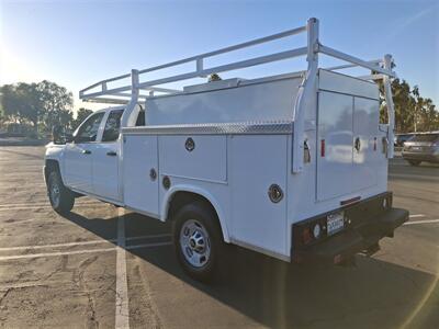 2019 Chevrolet Silverado 2500HD UTILITY SERVICE 6.0L FLEX FUEL,  LADDER RACK. - Photo 2 - Santa Ana, CA 92703