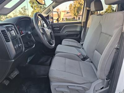 2019 Chevrolet Silverado 2500HD UTILITY SERVICE 6.0L FLEX FUEL,  LADDER RACK. - Photo 8 - Santa Ana, CA 92703