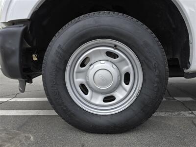 2014 Ford F-250 Super Duty Work truck Utility bed,6.2L gas,  ONLY 71K MILES! - Photo 14 - Santa Ana, CA 92703