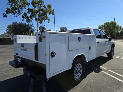2021 Chevrolet 3500 UTILITY 6.6L Duramax w/Allison Trans,  4-wheel drive! - Photo 5 - Santa Ana, CA 92703