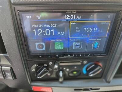 2024 Isuzu NPR HD 11FT BOX 6.6L GAS,PWR LFT GATE, 30K MILES. - Photo 10 - Santa Ana, CA 92703