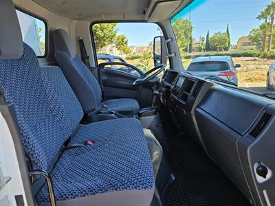 2024 Isuzu NPR HD 11FT BOX 6.6L GAS,PWR LFT GATE, 30K MILES. - Photo 27 - Santa Ana, CA 92703