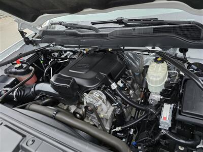 2016 Chevrolet 3500 Work Truck Utility 6.0L Gas,11ft Harbor bed,   - Photo 20 - Santa Ana, CA 92703