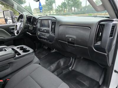 2016 Chevrolet 3500 Work Truck Utility 6.0L Gas,11ft Harbor bed,   - Photo 18 - Santa Ana, CA 92703