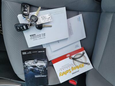 2013 Hyundai ELANTRA GLS   - Photo 18 - Santa Ana, CA 92703