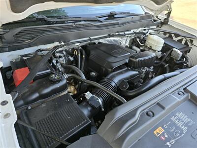 2015 Chevrolet Silverado 2500HD UTILITY 6.0L GAS,LADDER RACK! - Photo 12 - Santa Ana, CA 92703