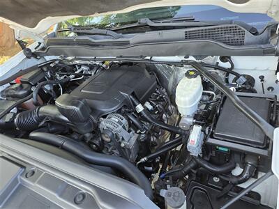 2015 Chevrolet Silverado 2500HD UTILITY 6.0L GAS,LADDER RACK!   - Photo 24 - Santa Ana, CA 92703