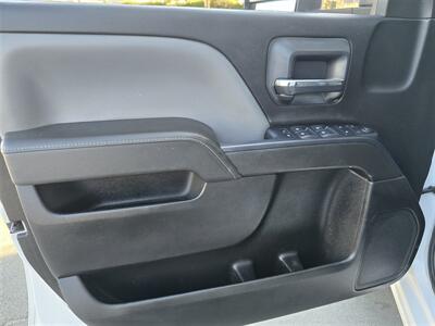2015 Chevrolet Silverado 2500HD UTILITY 6.0L GAS,LADDER RACK!   - Photo 18 - Santa Ana, CA 92703