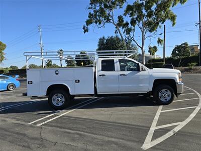 2015 Chevrolet Silverado 2500HD UTILITY 6.0L GAS,LADDER RACK! - Photo 4 - Santa Ana, CA 92703